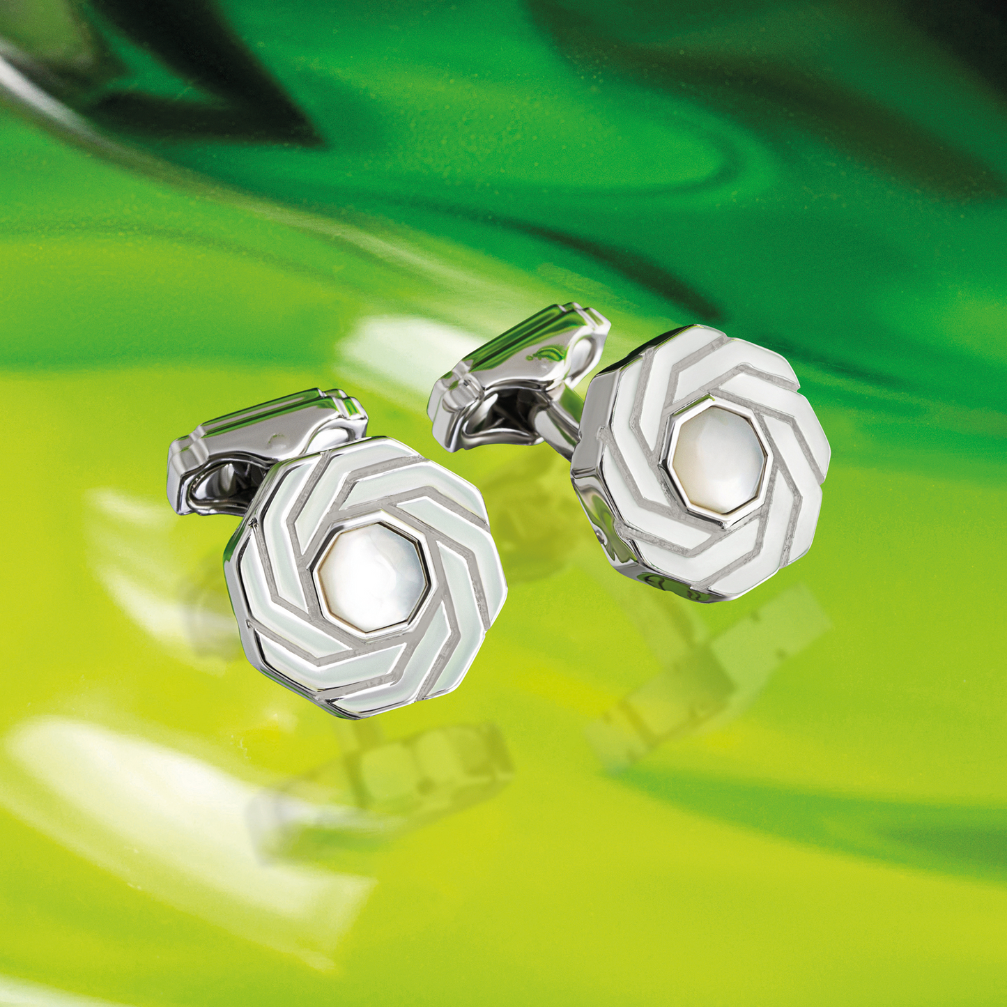 Thompson Octagon Insignia Cufflink in Palladium Plated with Onyx