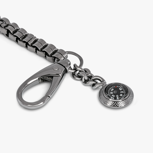 Trouser chain with compass sid