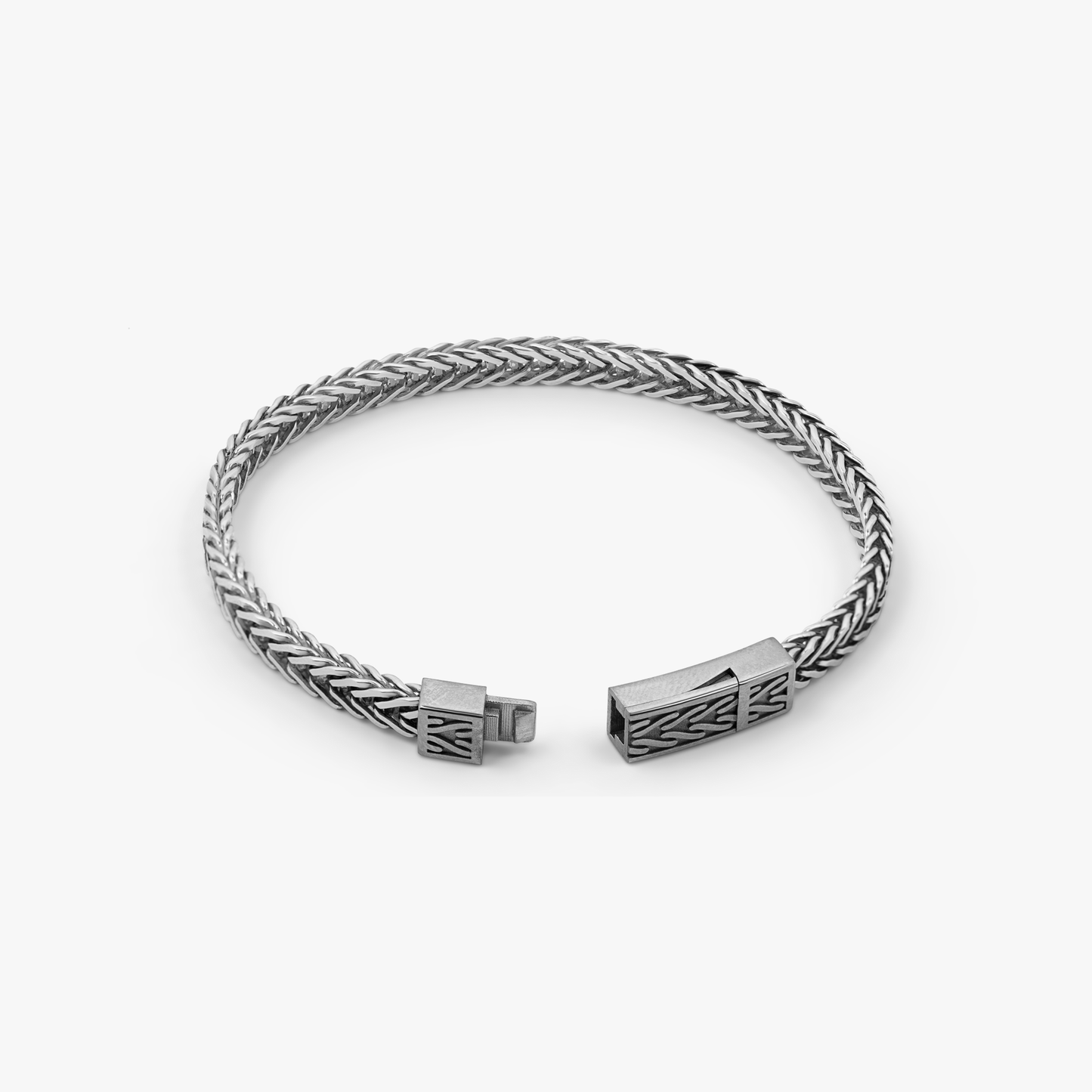 Herringbone Click Coda Di Volpe Bracelet In Oxidised Silver
