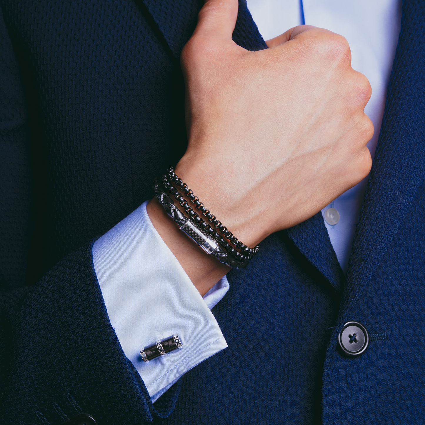 Regalia Whaletail Cufflinks In Black Carbon Fibre With Stainless Steel