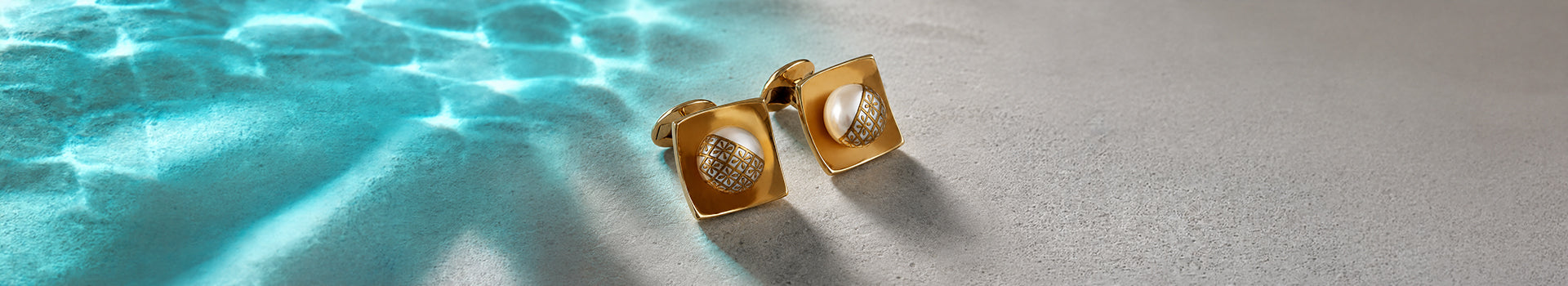 18K Gold Cufflinks