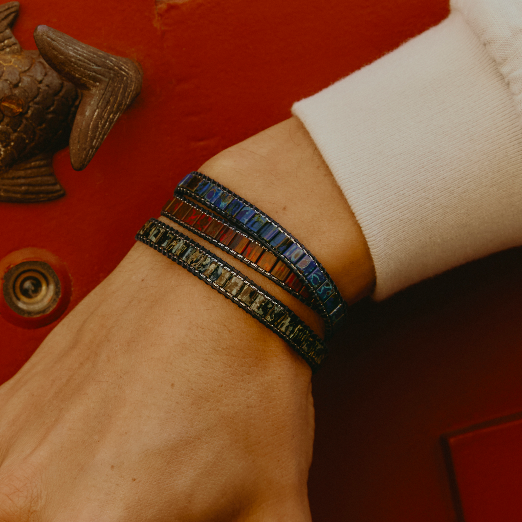 Mosaic Bracelet In IP Black Plated With Blue Glass Beads
