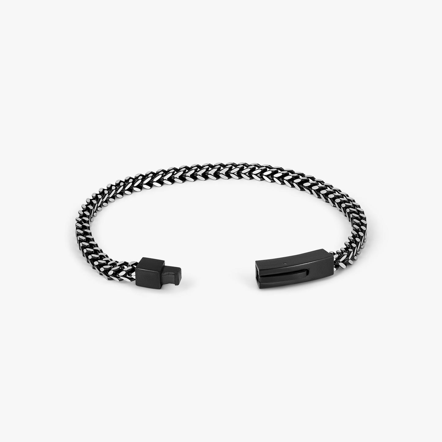 Chevron Click Bracelet In Matte Black