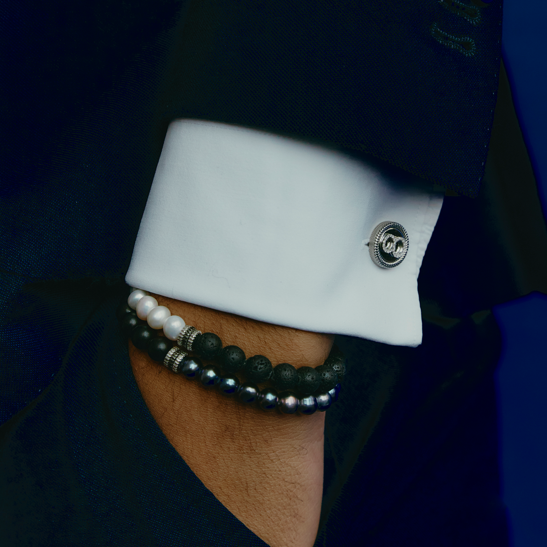 Gear Trio Semi - Precious Bracelet In Ruthenium Plated Silver With Wood Beads & White Pearls