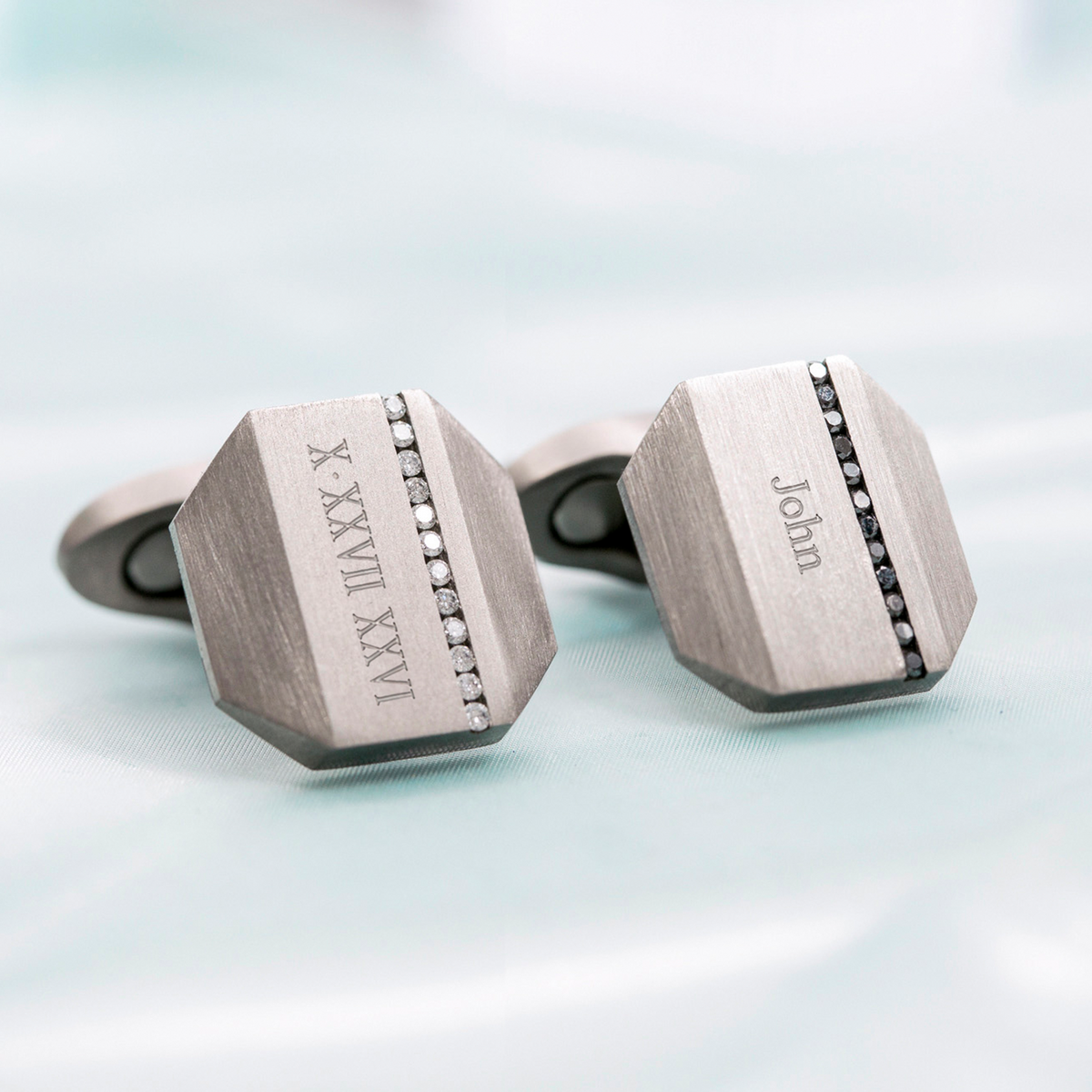 Titanium Octo Precious Cufflinks With Black Diamonds