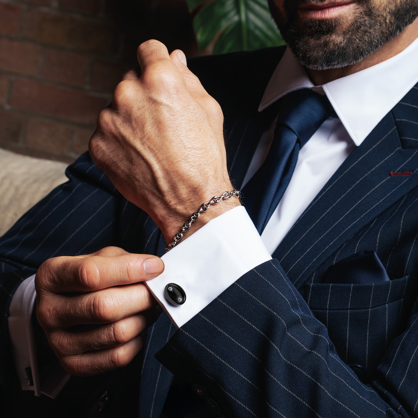 Marine Link Cufflinks In Rhodium Plated Sterling Silver With Onyx
