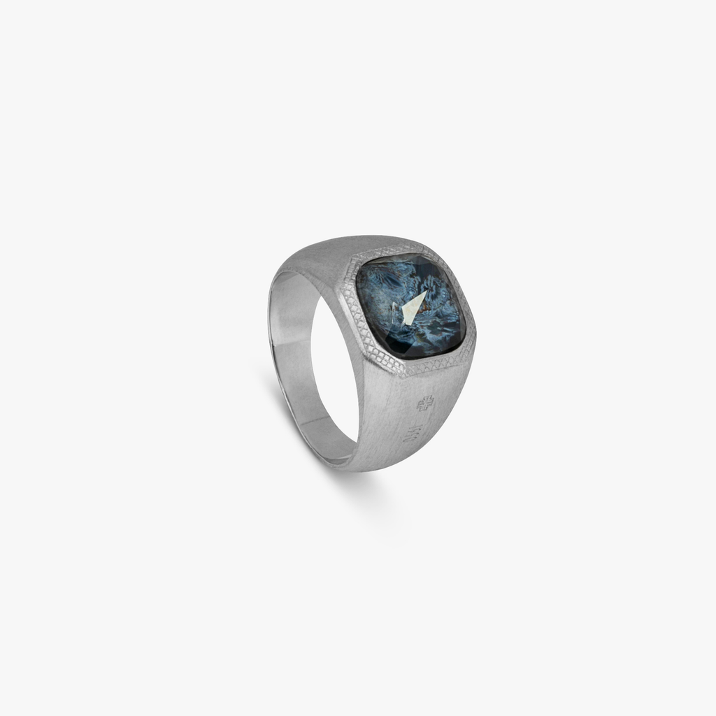 Pitersite Signet ring in sterling silver