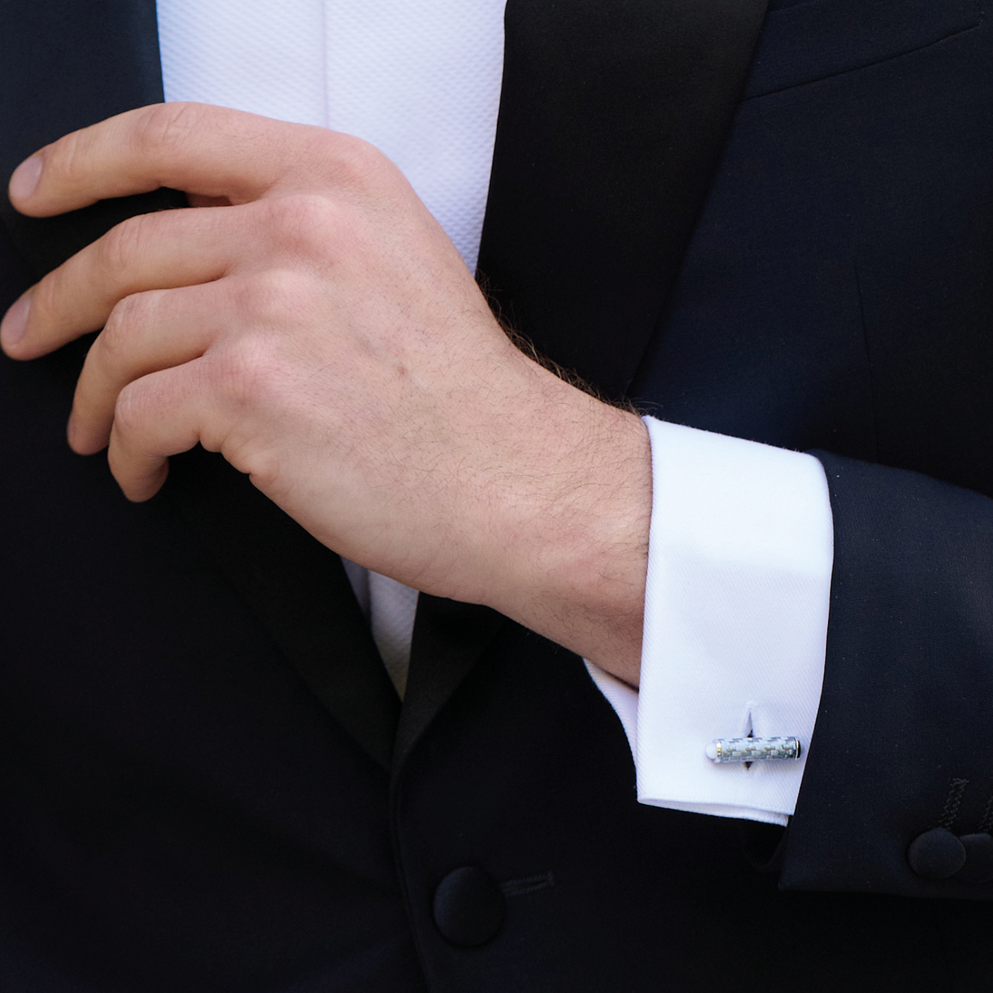 Carbon Cylinder Cuffllinks With White Mother of Pearl