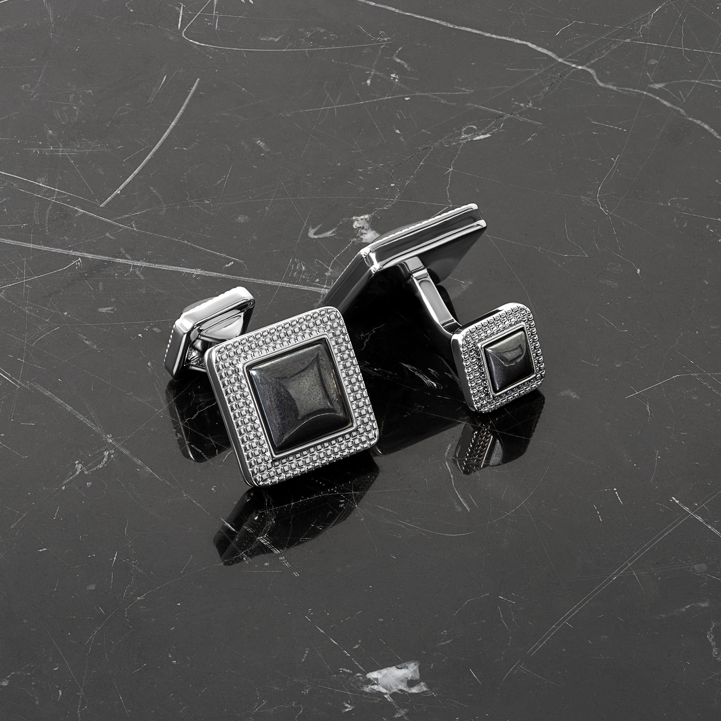 Duo Cabachon Cufflinks With Hematite