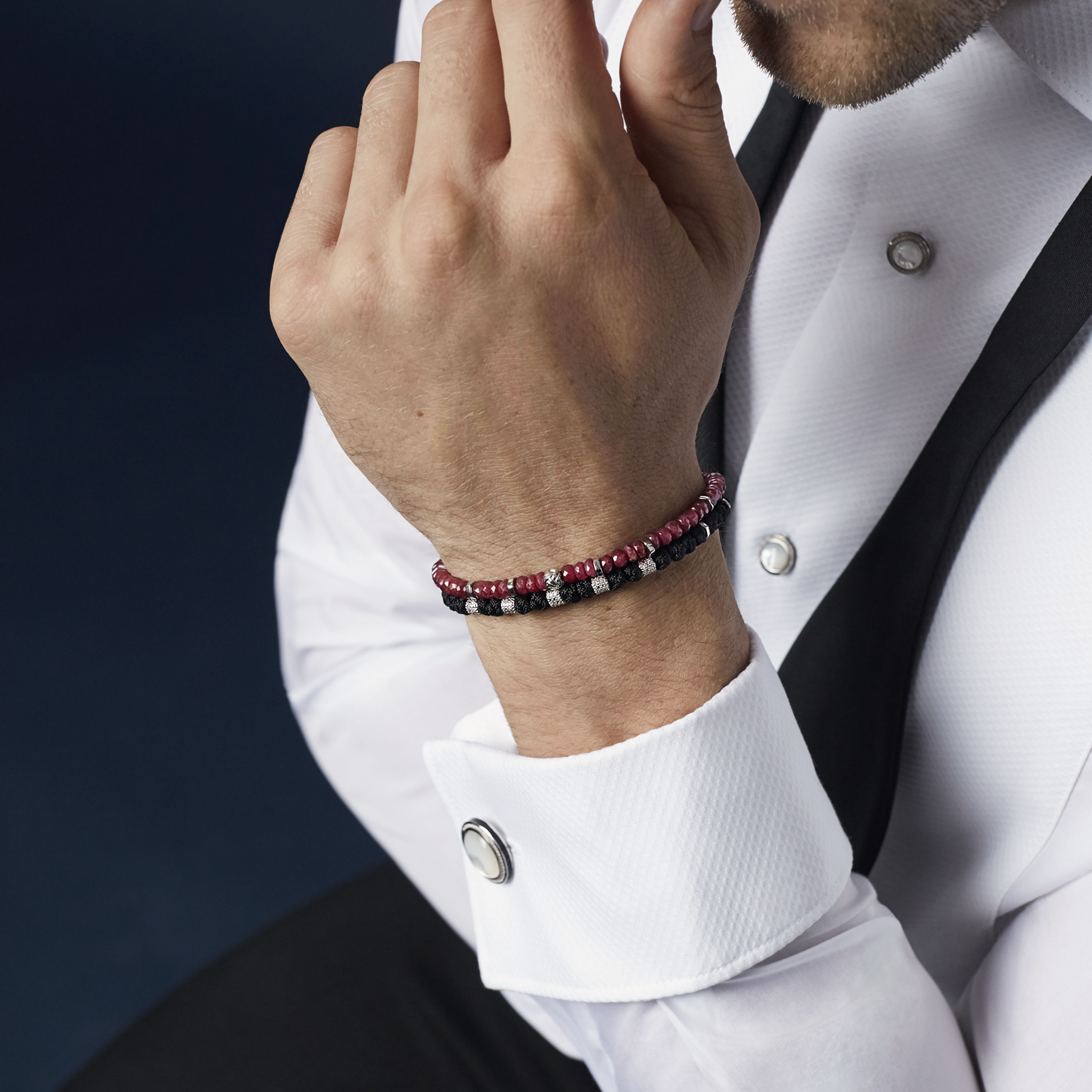Signature Round Cufflinks and Stud Set in Rhodium Plated Silver with White MOP