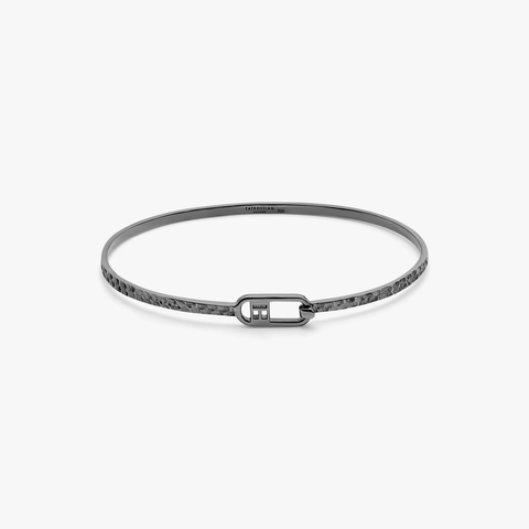 T-bangle in hammered black rhodium plated sterling silver
