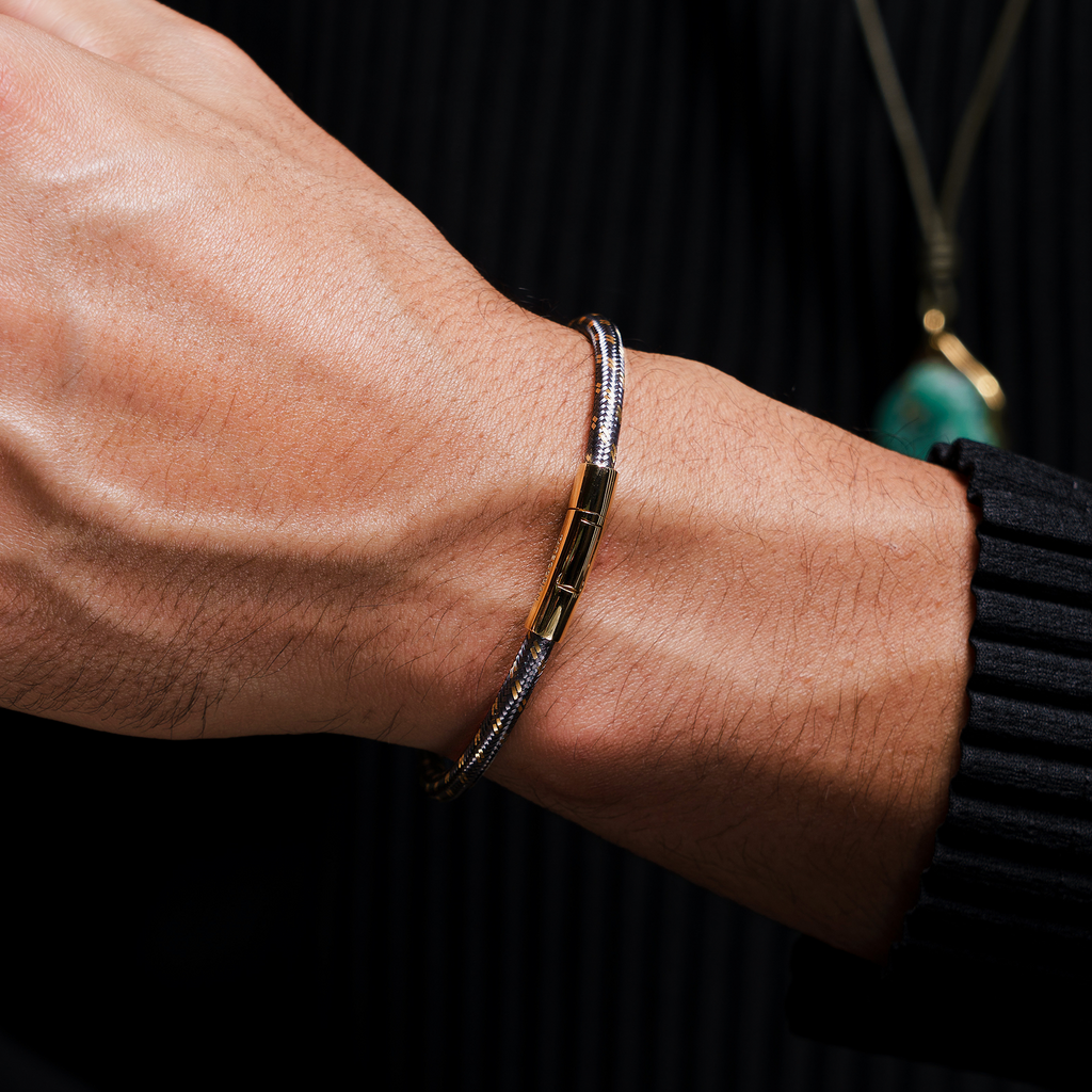 Chalif bracelet in woven gold and grey steel with 18k gold