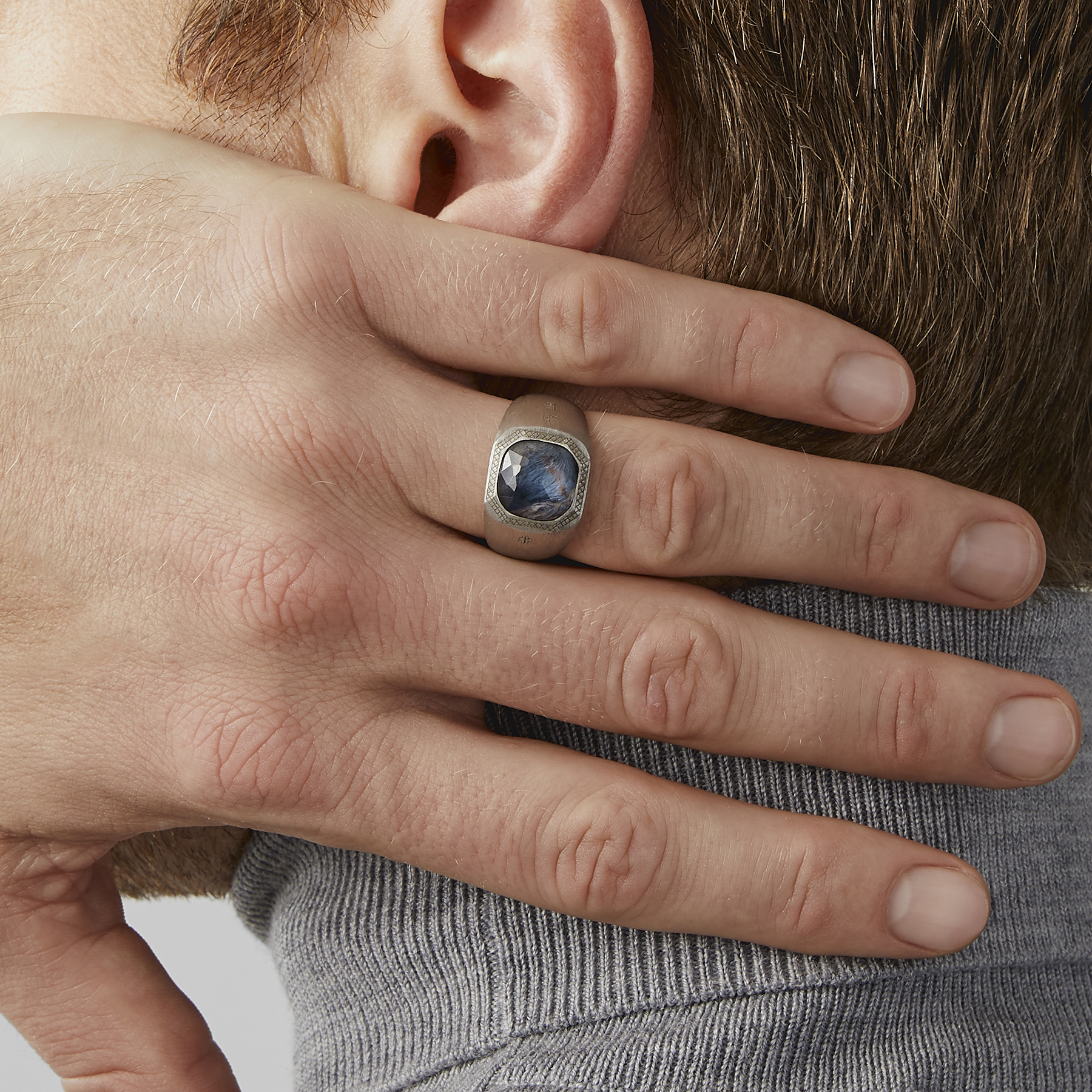Pitersite Signet ring in sterling silver