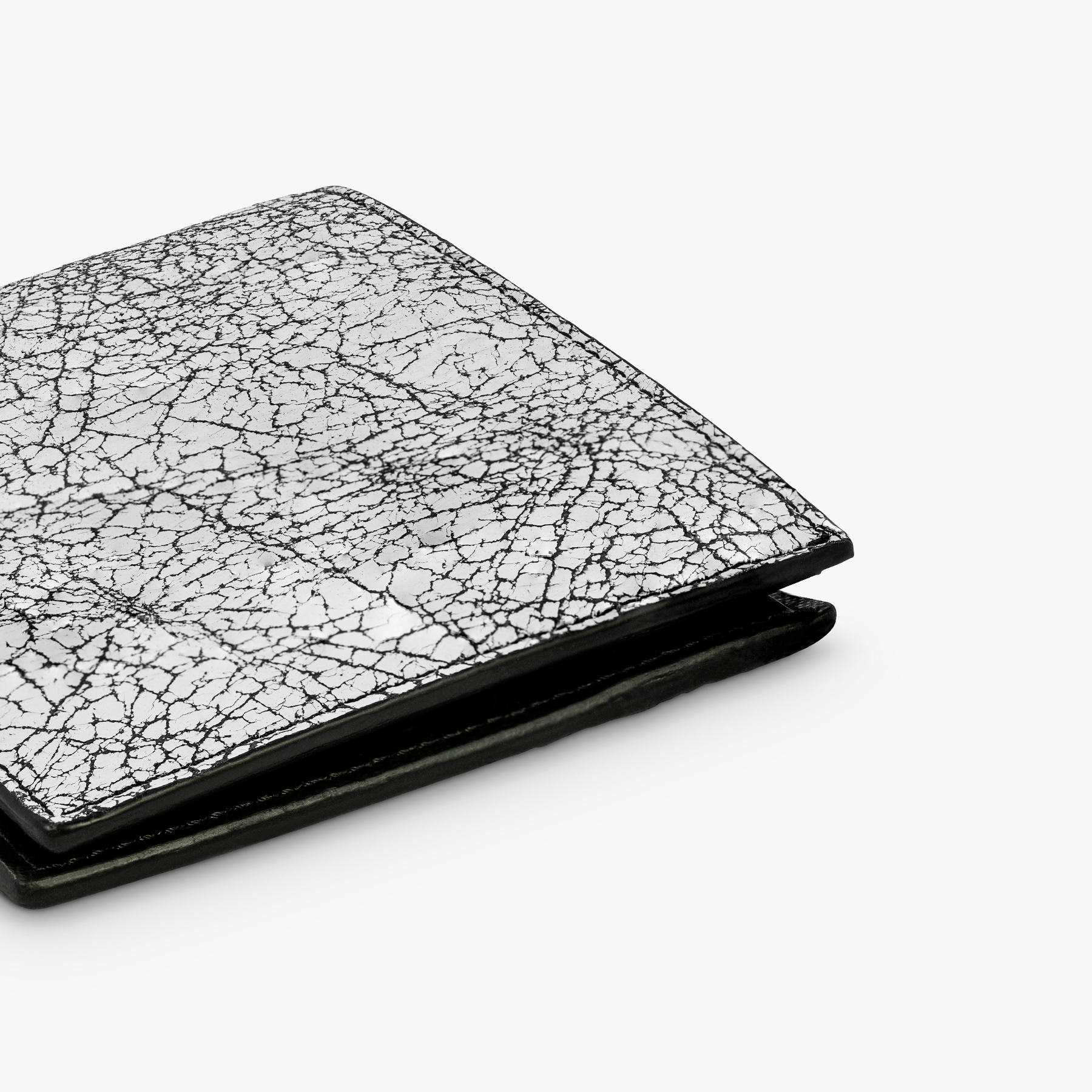 Graffiti Colorama bifold wallet in black and white leather (UK) 2