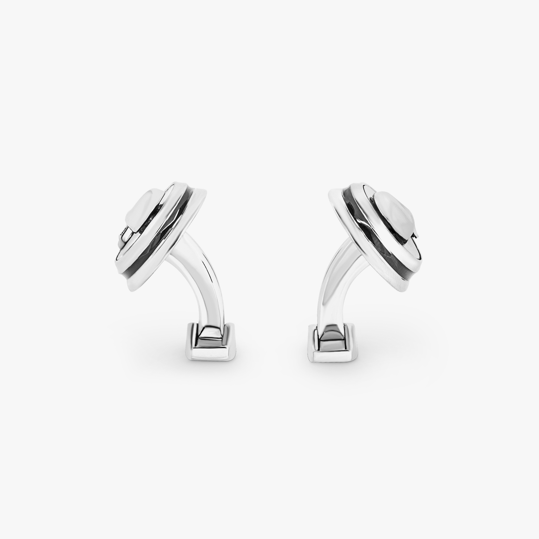 D-Shape Cufflinks with Black Carbon Fibre – Tateossian USA