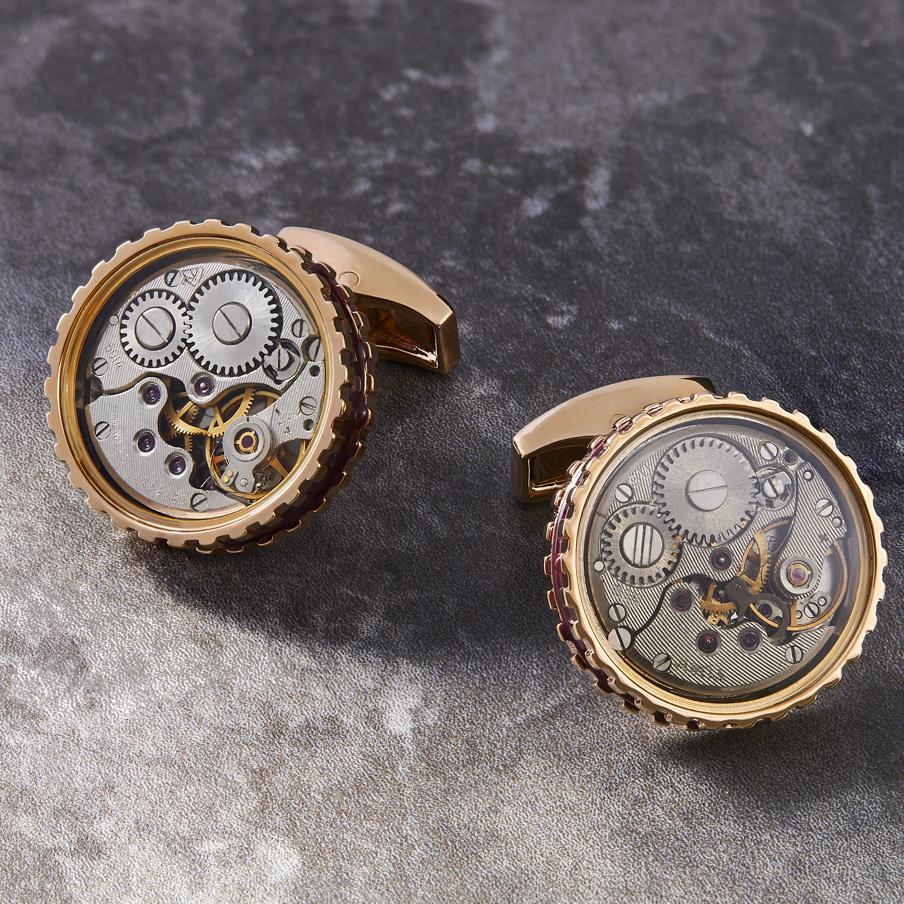 Round Skeleton Gear static cufflinks with black enamel in