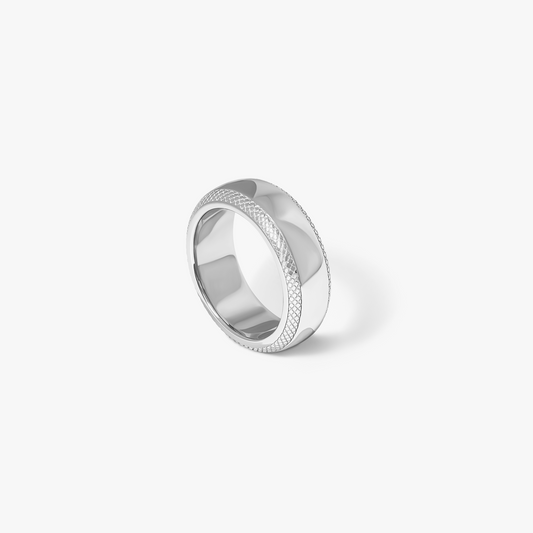 Signature Band Ring In Rhodium Plated Sterling Silver